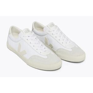 NIB Womens Veja Volley Canvas White Pierre Sneakers Size 6/EU 37